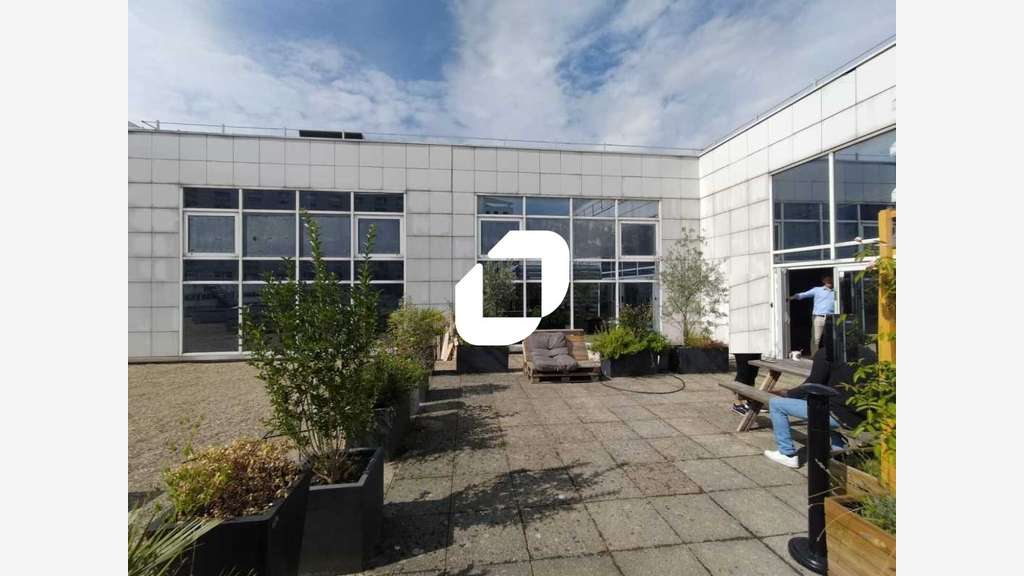 Vente Bureaux 879m² Montreuil