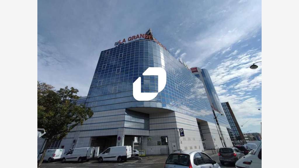 Vente Bureaux 879m² Montreuil