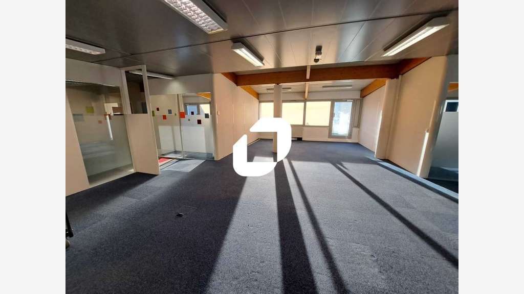 Vente Bureaux 4715m² Montreuil
