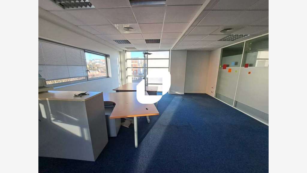 Vente Bureaux 4715m² Montreuil