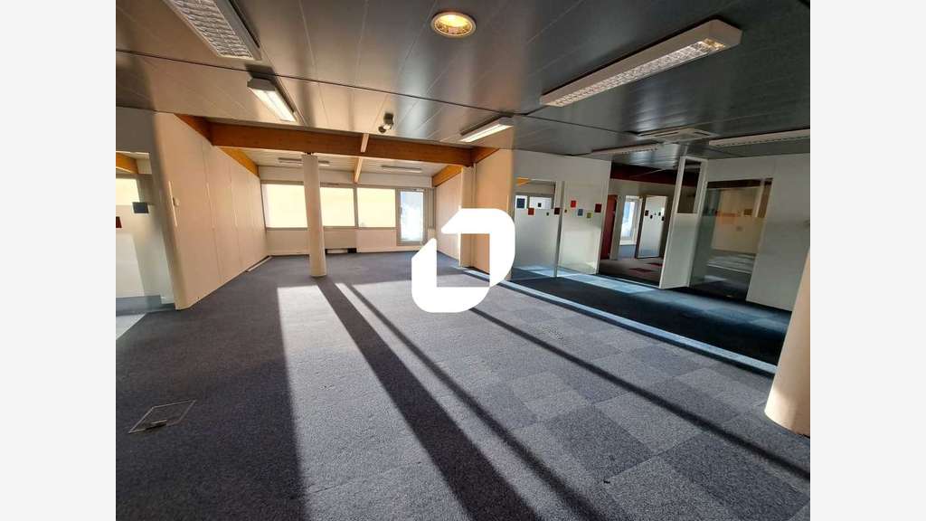 Vente Bureaux 4715m² Montreuil