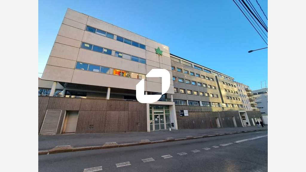 Vente Bureaux 4715m² Montreuil
