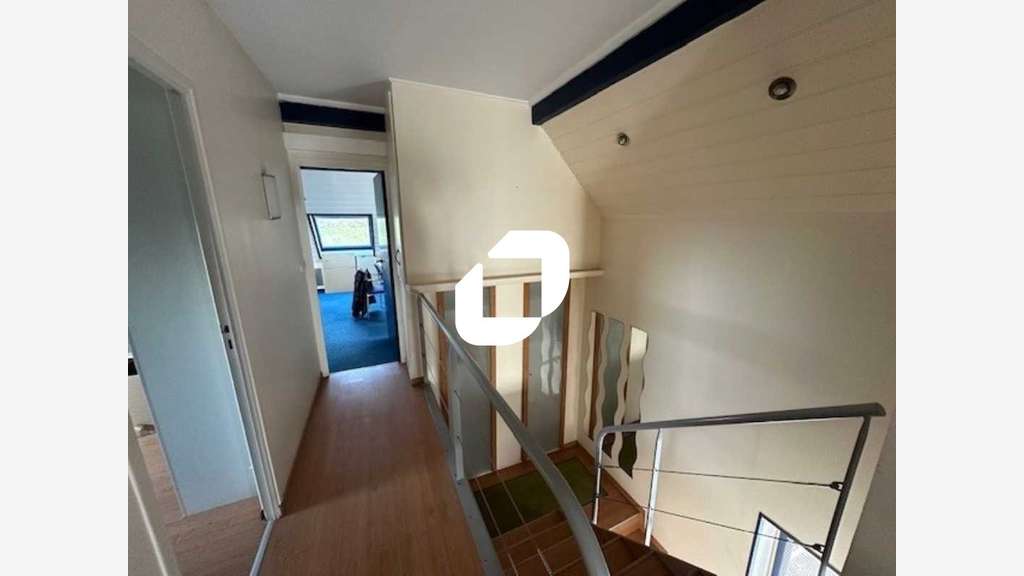 Vente Bureaux 137m² Morainvilliers