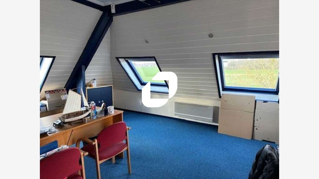 Vente Bureaux 137m² Morainvilliers
