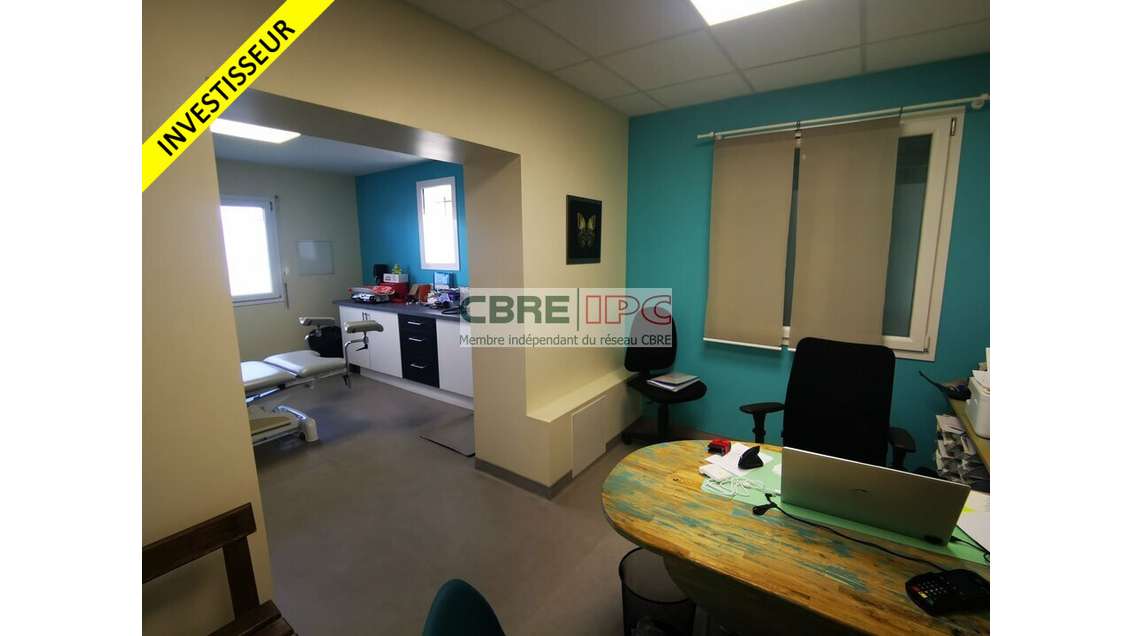 Vente murs centre médical à Morlaàs