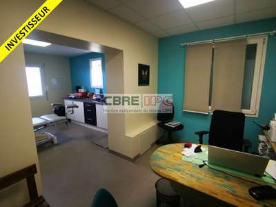 Vente murs centre médical à Morlaàs
