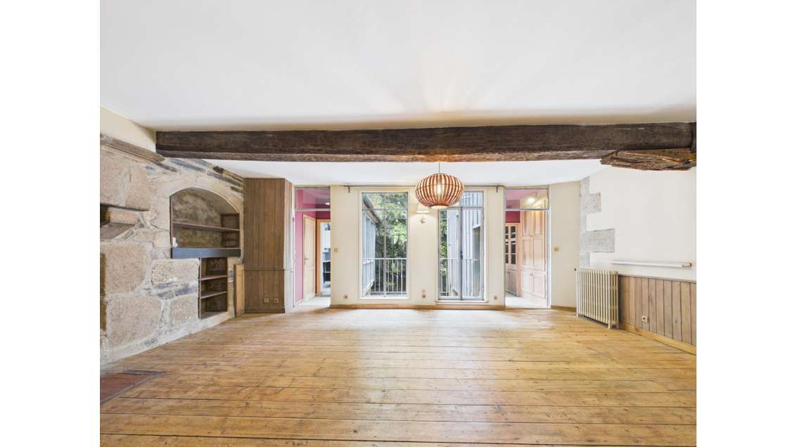 Vente bureaux 97m² en centre-ville de Morlaix
