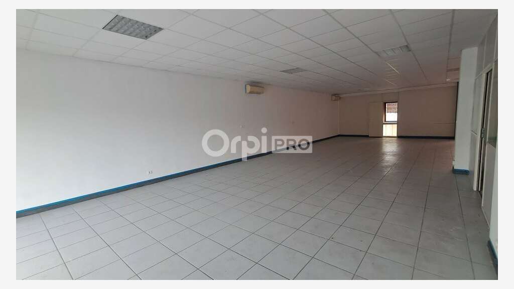 Bureau 177m² RDC à vendre axe passant à Mourenx
