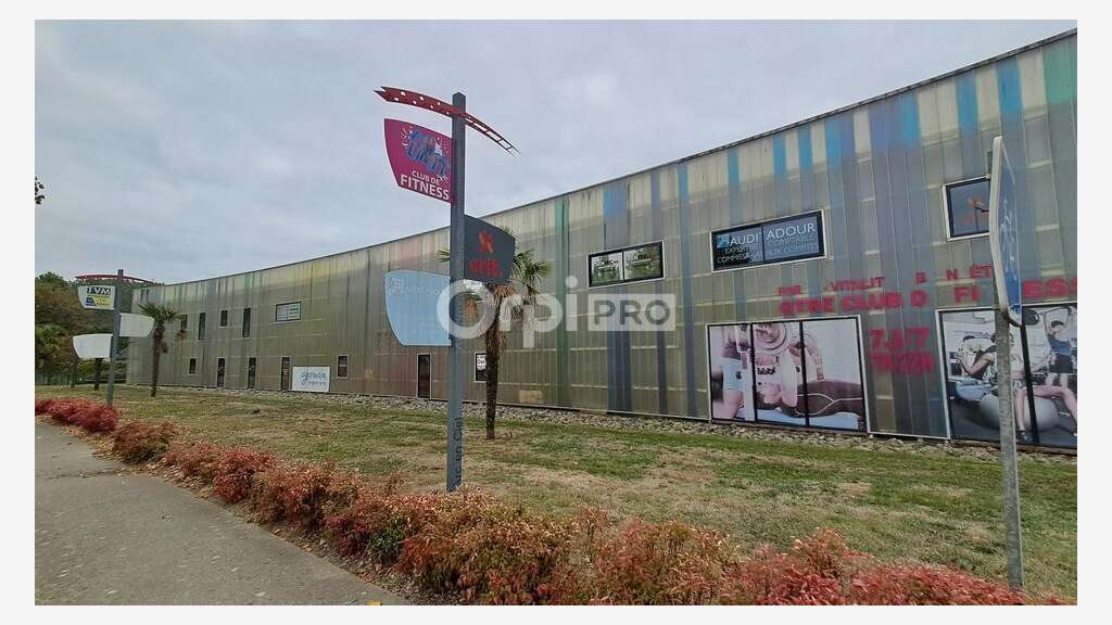 Bureau 177m² RDC à vendre axe passant à Mourenx