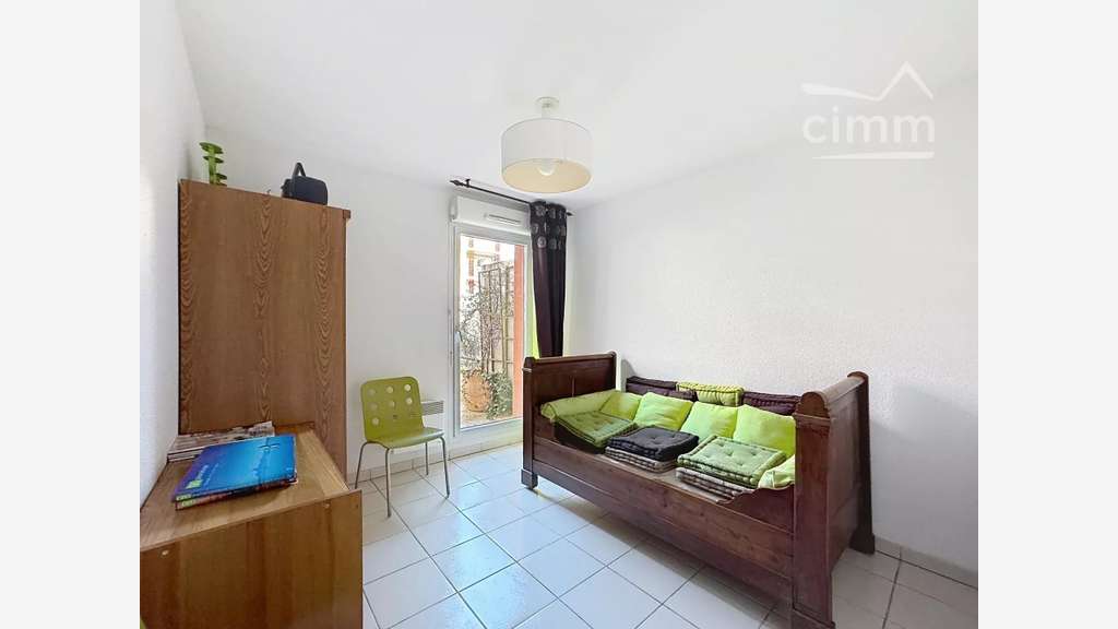 Bureau professionnel lumineux 46m² à Muret