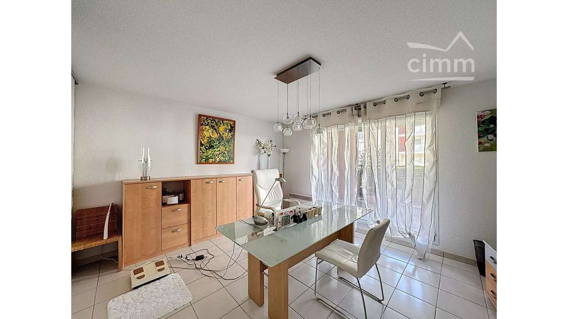 Bureau professionnel lumineux à Muret, 46 m²