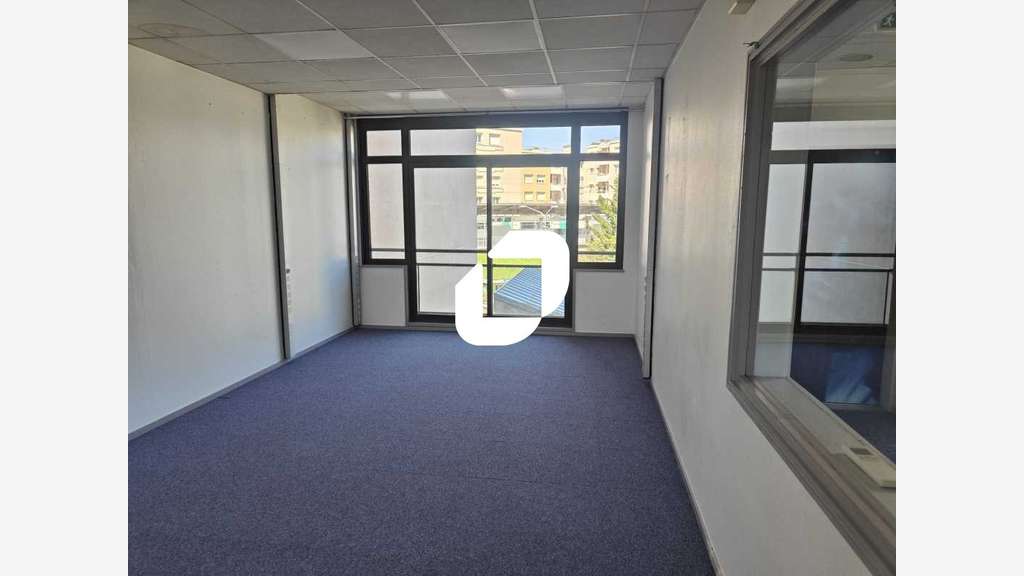 Vente Bureaux 296m² Nanterre