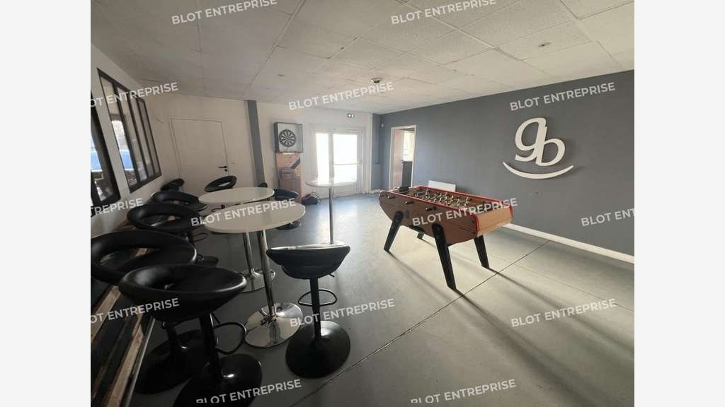 À vendre bureaux 390m² périphérique Est Nantes