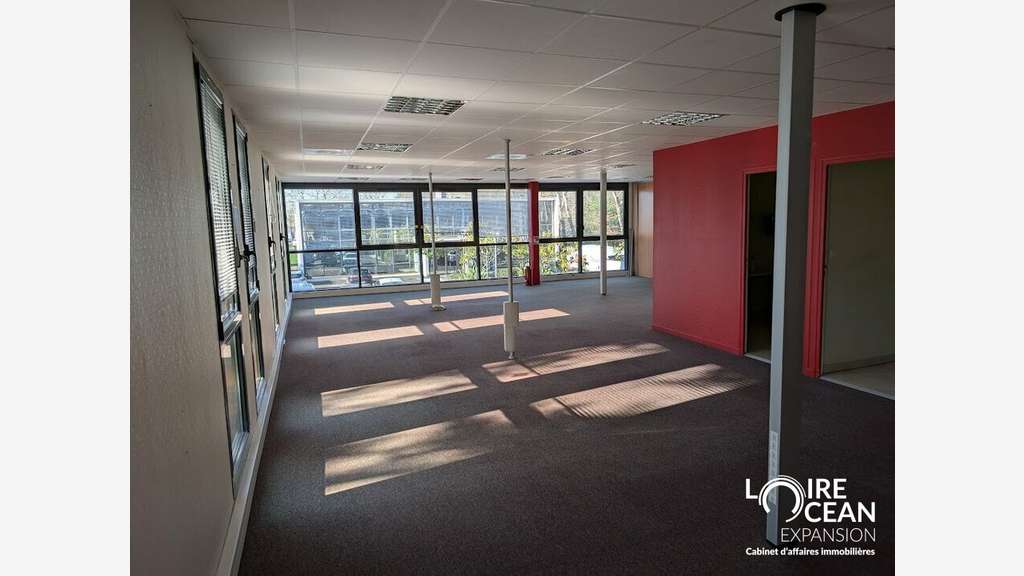 Vente bureaux 380m² au 1er étage agglo de Nantes