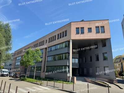 A vendre à louer bureaux 612m² sur l'Île de Nantes