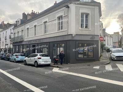 À vendre bureaux 395m² à Nantes Talensac 