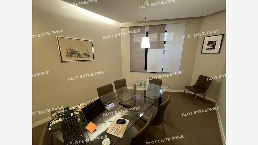 À vendre bureaux 395m² à Nantes Talensac
