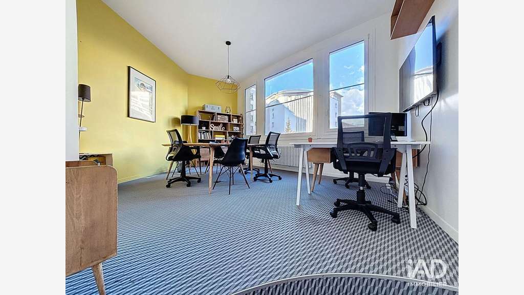 Location bureaux 56m² lumineux à Nantes centre