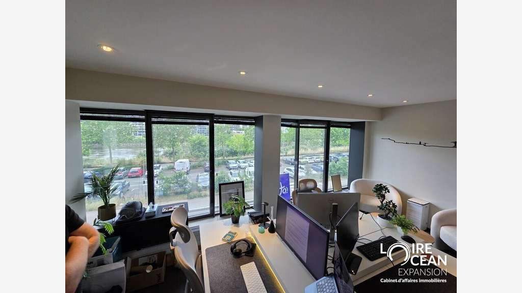 Vente bureaux exceptionnels 87m² vue Loire Nantes