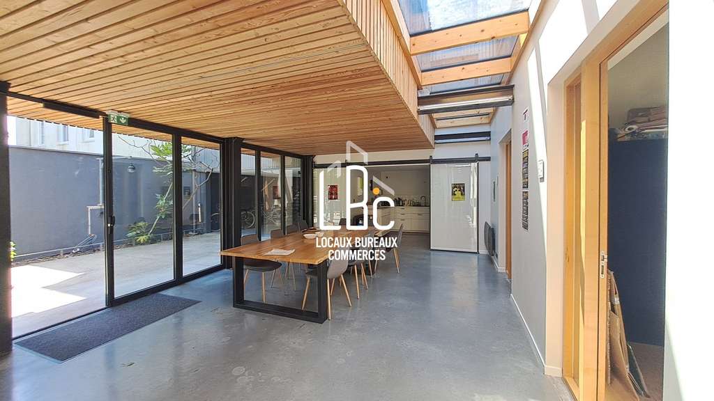Bureau de 323m² à vendre à Nantes rue de Coulmiers