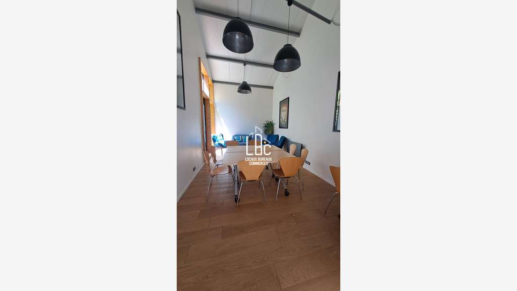 Bureau de 323m² à vendre à Nantes rue de Coulmiers