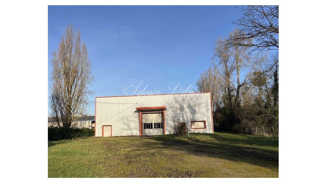 Locaux industriels à vendre ZI Nazelle Négron