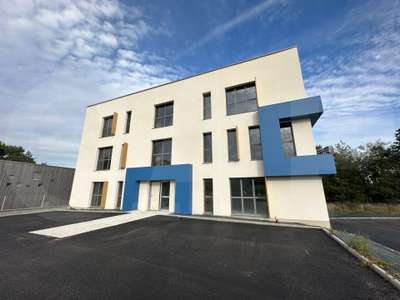 Vente Bureaux à Châteaubourg