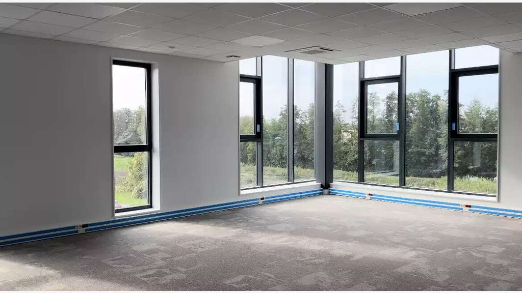 Bureaux neufs à vendre - Val-de-Reuil- Gare SNCF