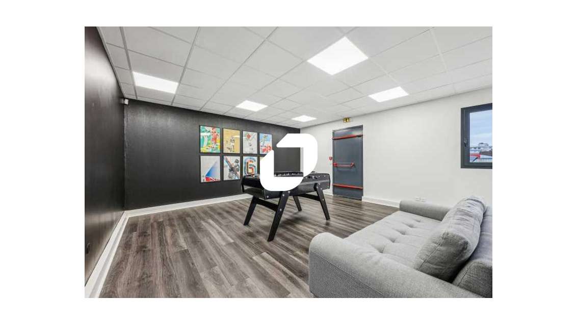 Vente Bureaux 702m² Neuilly plaisance