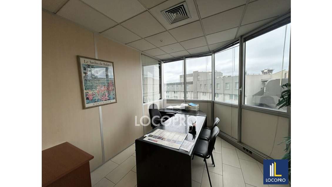 Vente bureaux 223m² R+4 dans quartier Arenas Nice