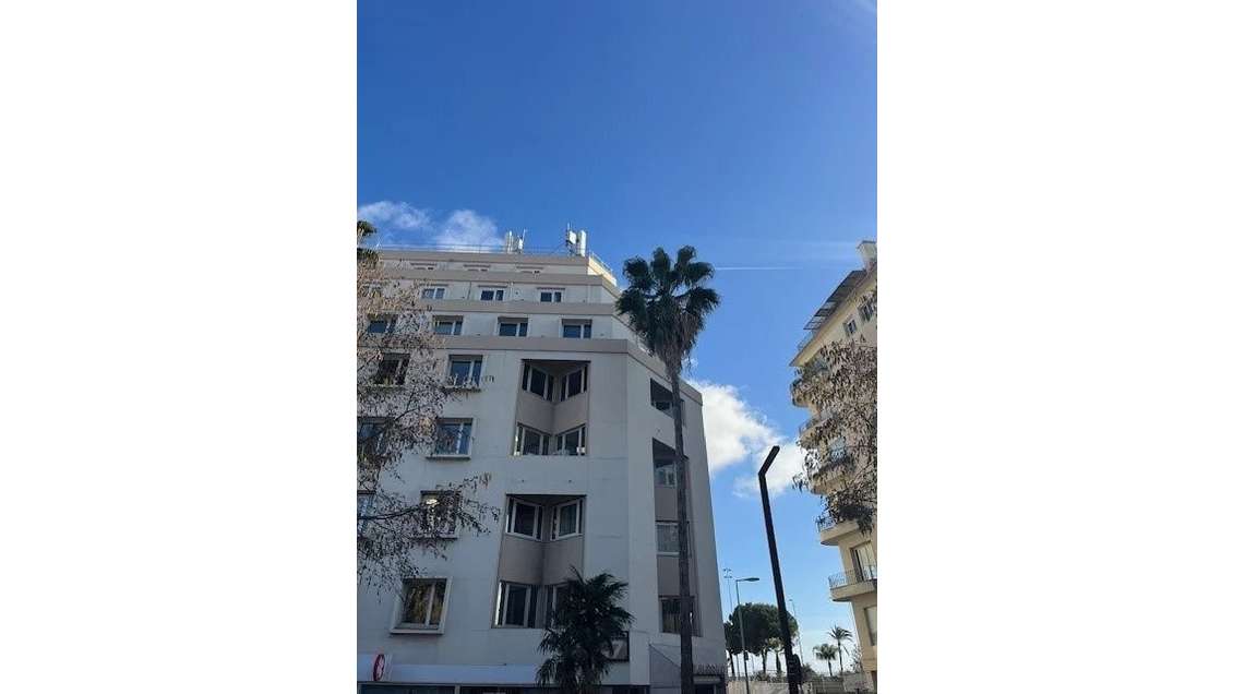 A vendre bureaux de 121m² en étage élevé à Nice