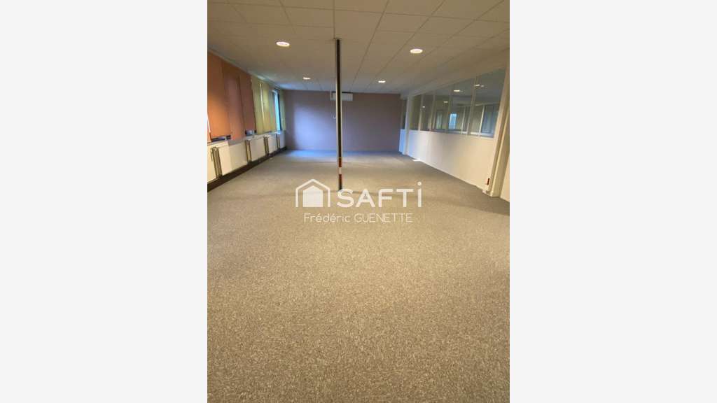Vente bureaux 1658m² sur 2 niveaux + parking Niort