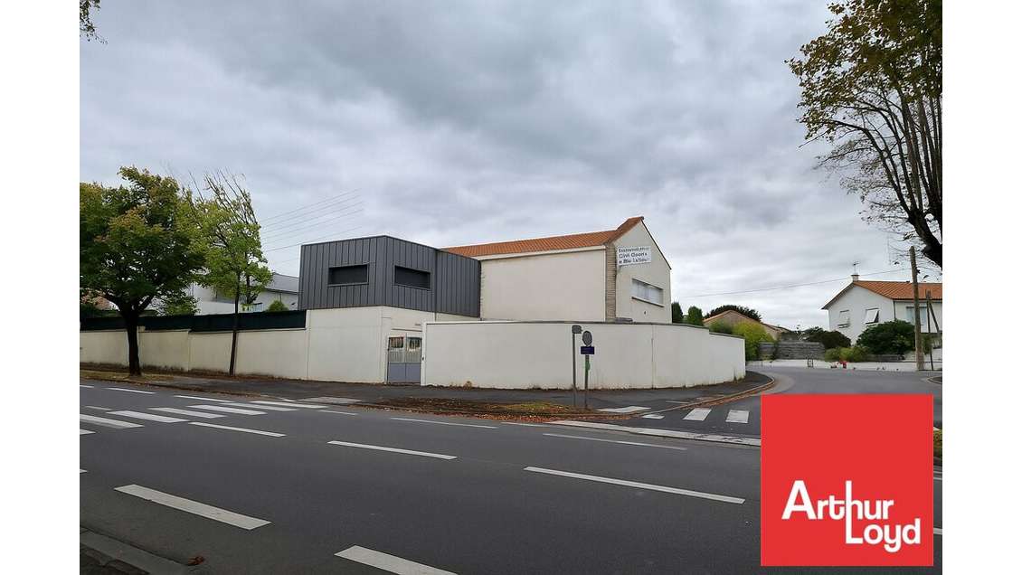 Bureaux 160m² à vendre en centre-ville de Niort