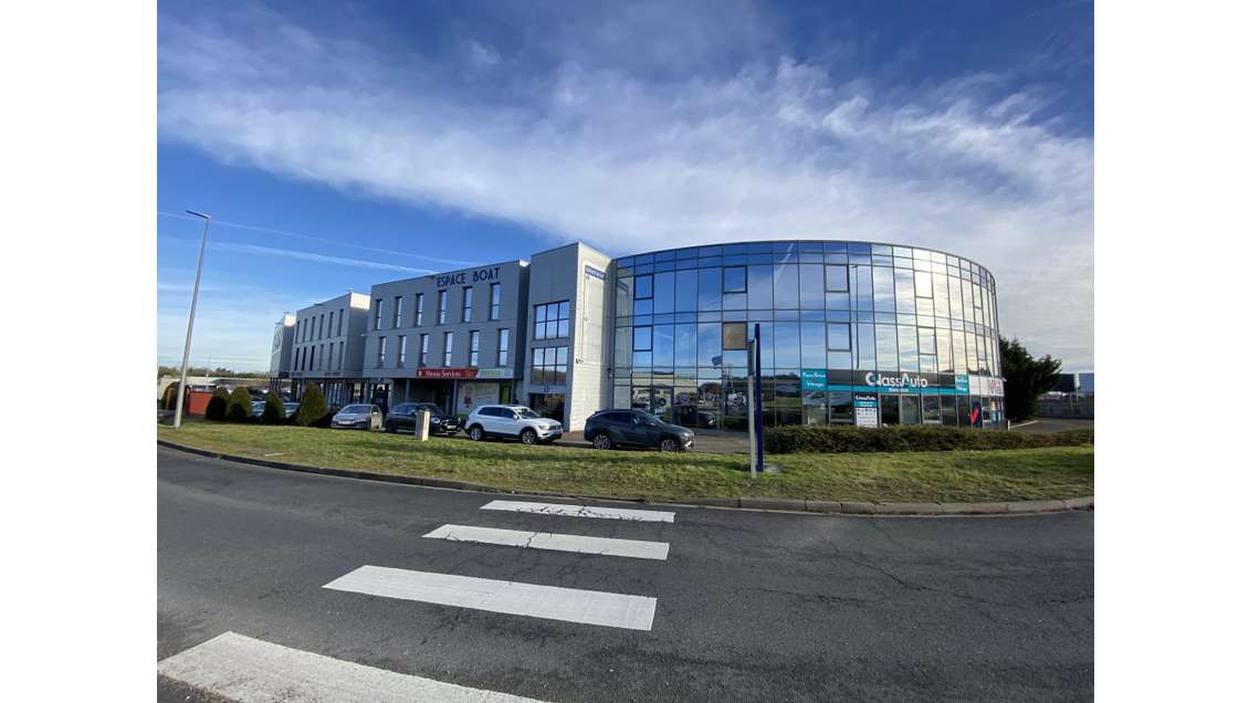 Locaux commerciaux 5354m² à vendre Nogent-le-Phaye