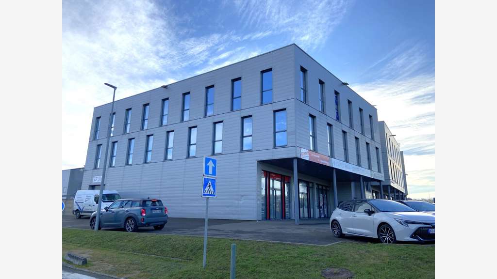 Locaux commerciaux 5354m² à vendre Nogent-le-Phaye