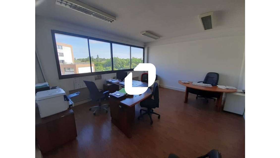 Vente Bureaux 200m² Noisy le grand