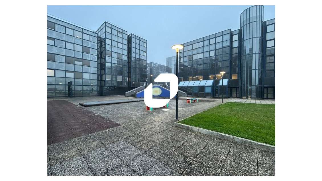Vente Bureaux 172m² Noisy le grand