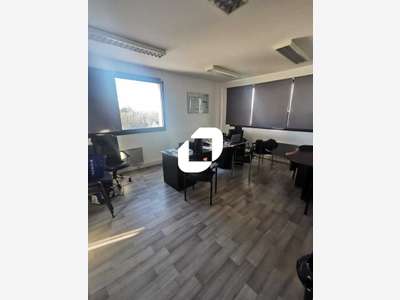 Vente Bureaux 125m² Noisy le grand