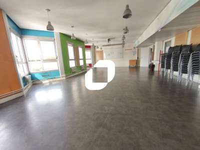 Vente Bureaux 697m² Noisy le grand
