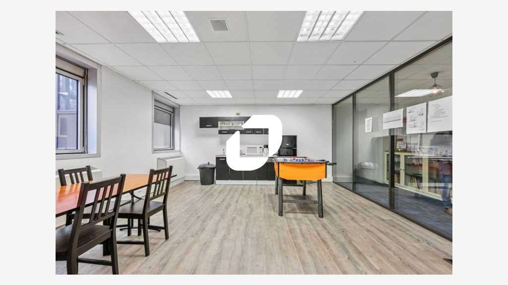 Vente Bureaux 220m² Noisy le grand