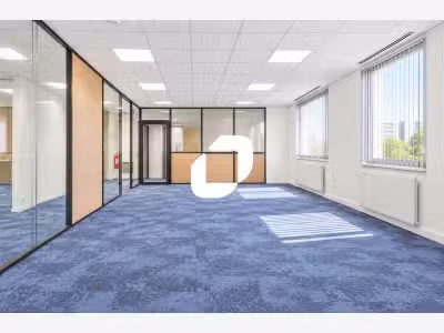Vente Bureaux 220m² Noisy le grand