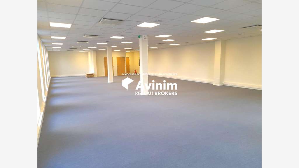 Beau plateau de bureau neuf 180m² à vendre Orléans
