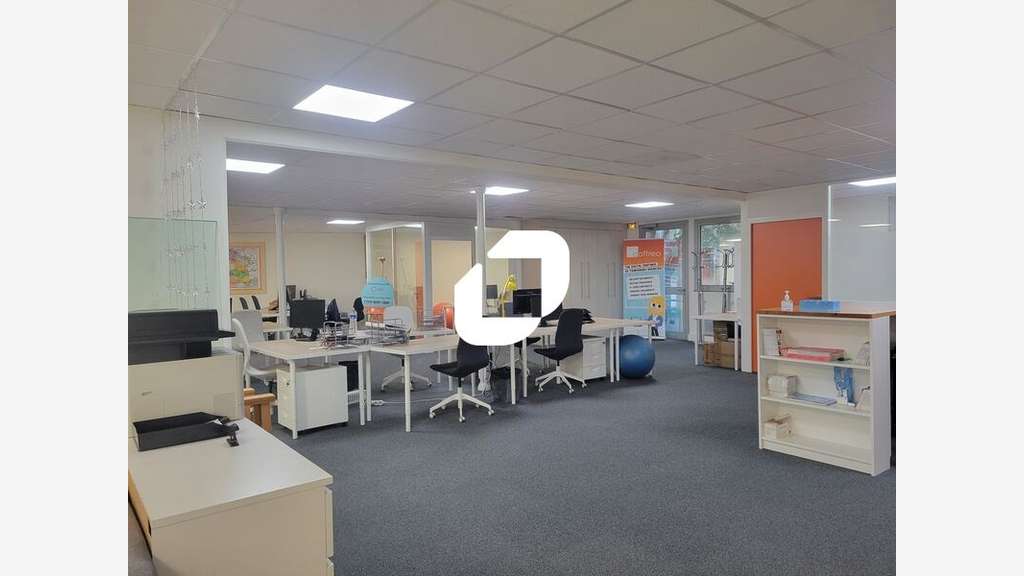 Vente Bureaux 290m² Orsay
