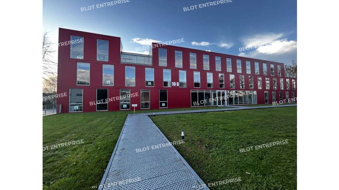 À vendre bureau fonctionnel  89m² à Orvault