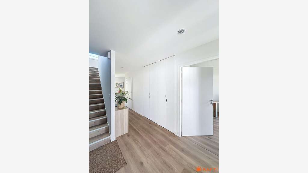 AV immeuble bureaux 282m² à Orvault rte de Rennes