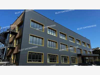 A vendre bureaux 207m² RDJ à Pacé Le Kube
