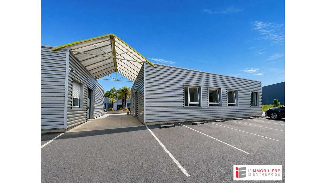 A vendre bureaux de 100m² en ZA du Ponant à Pacé