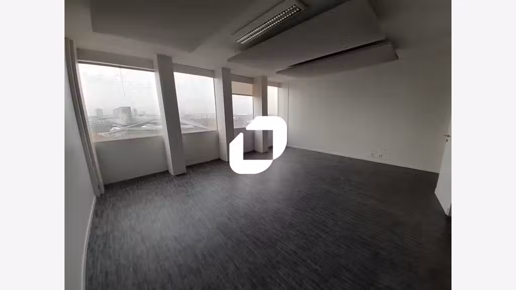 Vente Bureaux 442m² Pantin