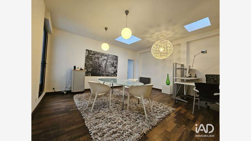 Bureau à Parame