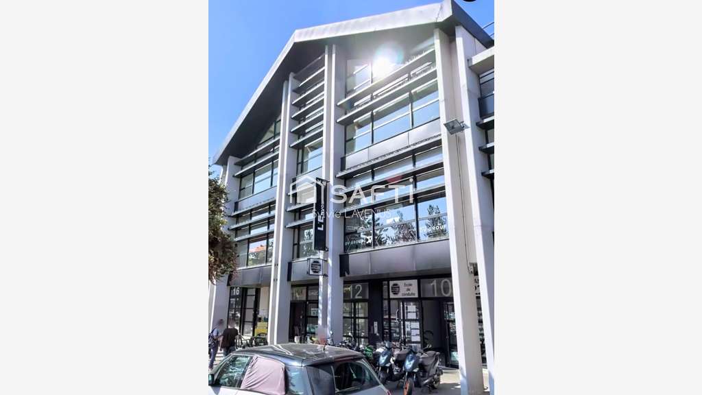 Bureau 43m² Soissons zone franche Parc Gouraud